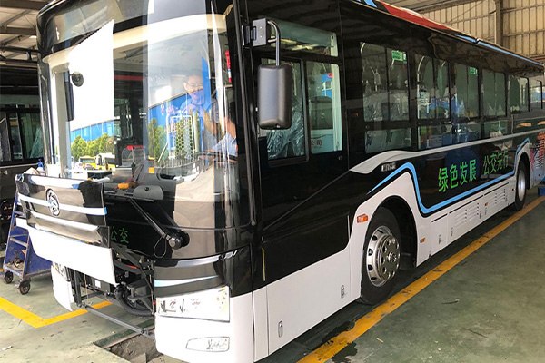 制動(dòng)系統(tǒng)是有哪些部分組成？